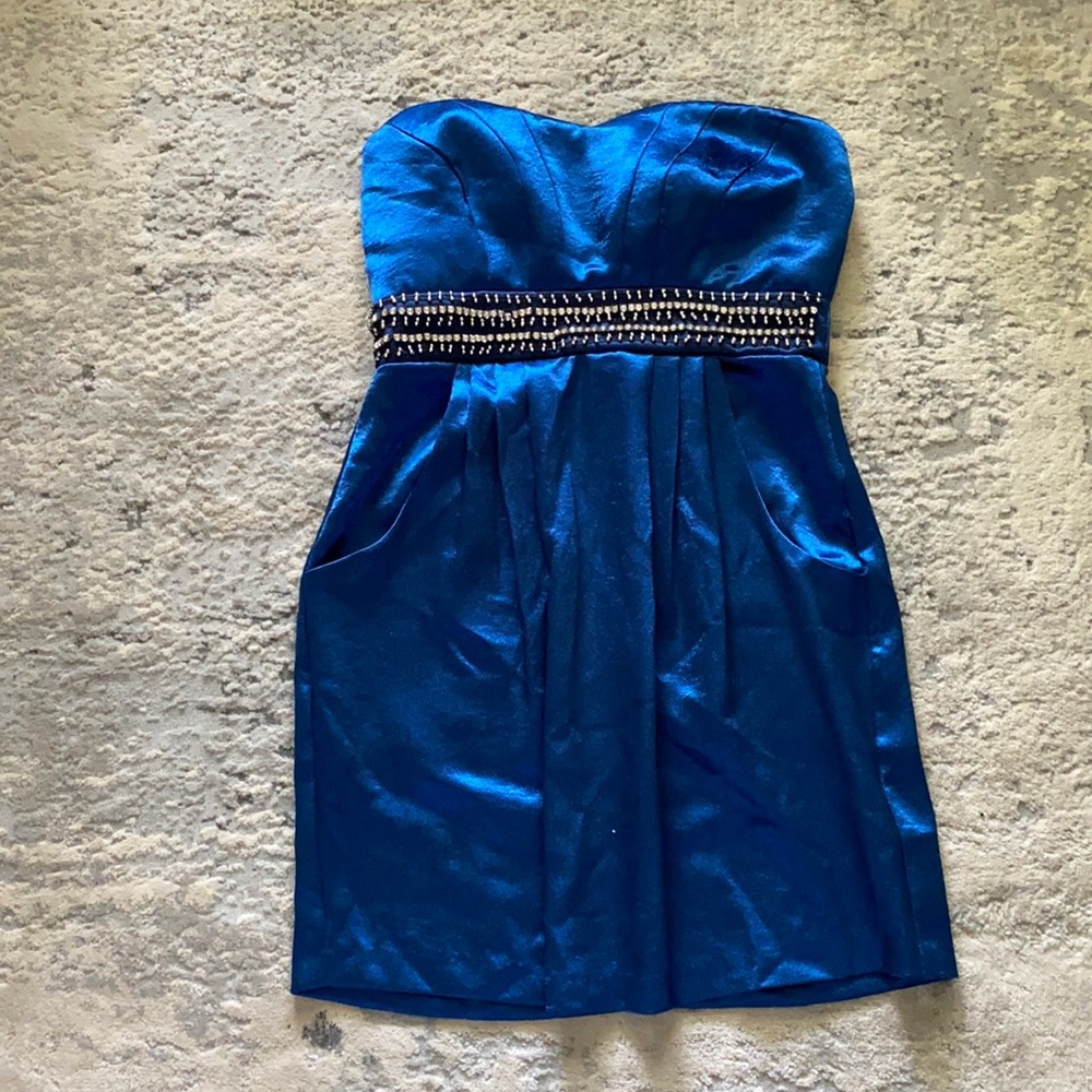 Blue strapless dress. Size 3
